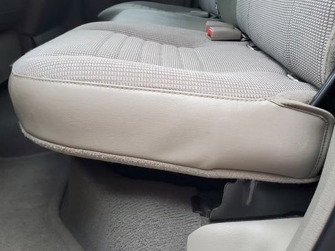 Used 2008 Dodge Ram 1500 Truck ST image 30