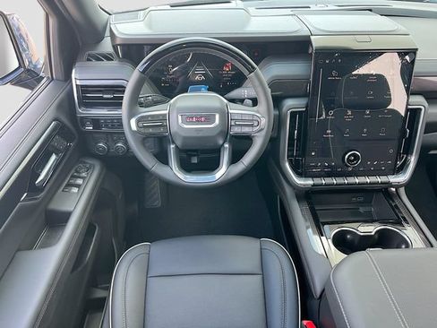 New 2026 GMC Yukon XL Elevation w/ Technology Package RWD image 16