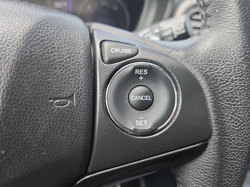 Used 2022 Honda HR-V Sport image 17