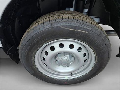 New 2026 Ford Maverick XL image 10