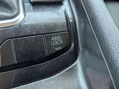 Used 2022 Jeep Compass Latitude image 45