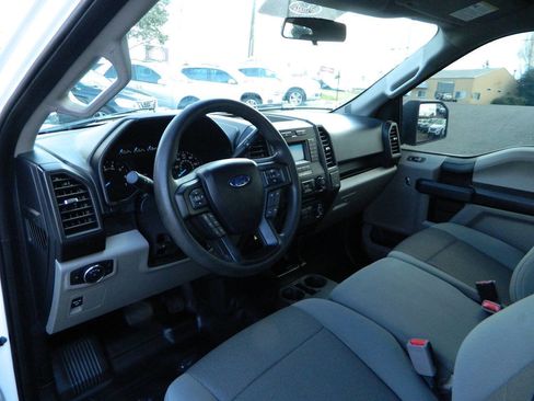 Used 2017 Ford F150 XL w/ Equipment Group 101A Mid image 11