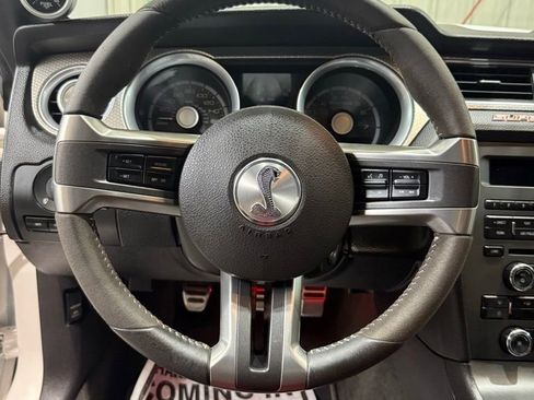 Used 2011 Ford Mustang Shelby GT500 w/ SVT Performance Pkg RWD image 18