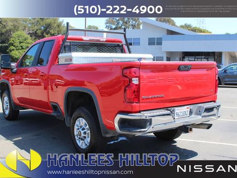 Used 2020 Chevrolet Silverado 2500 LT w/ Convenience Package RWD image 9