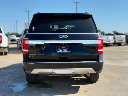 Used 2020 Ford Expedition XLT w/ Equipment Group 202A AWD/4WD image 6