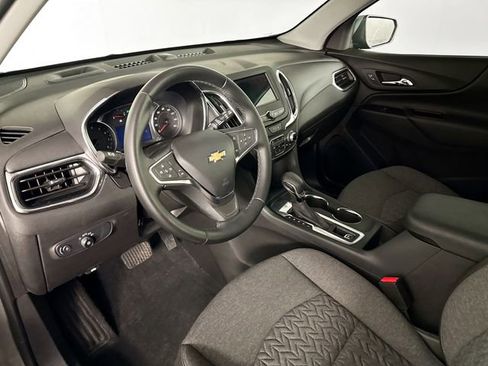 Used 2024 Chevrolet Equinox LT FWD image 22