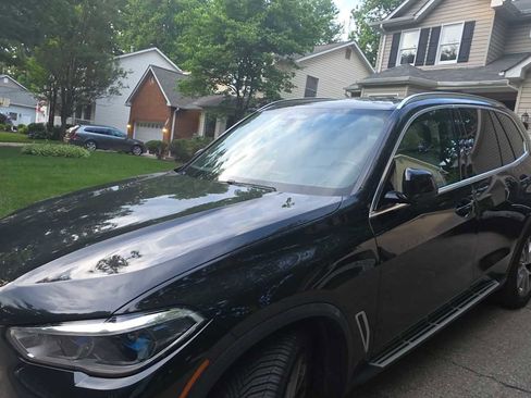 Used 2020 BMW X5 xDrive40i w/ Executive Package AWD/4WD image 12