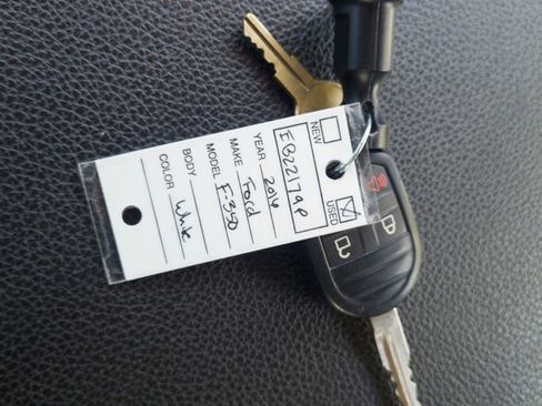 Used 2016 Ford F350 XLT image 33