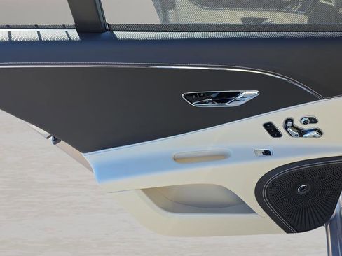 New 2026 Bentley Flying Spur image 31