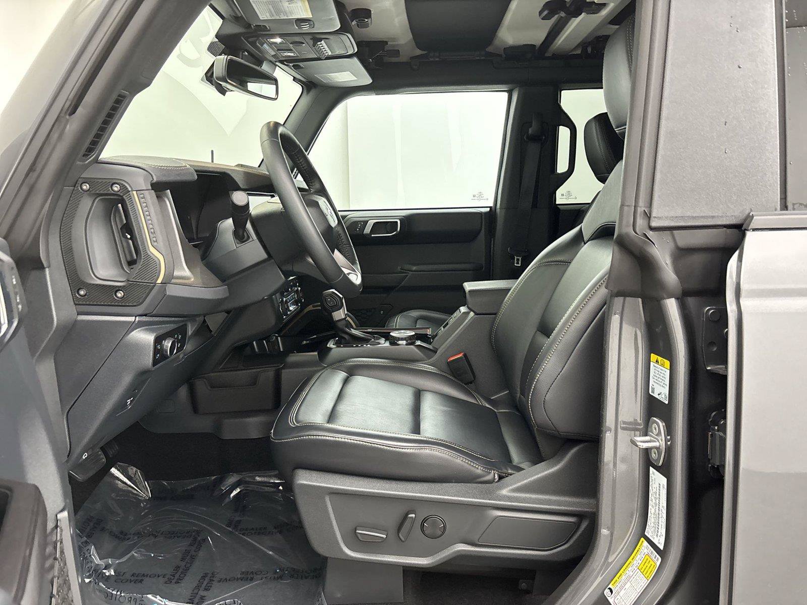 Used 2025 Ford Bronco Badlands AWD/4WD image 25