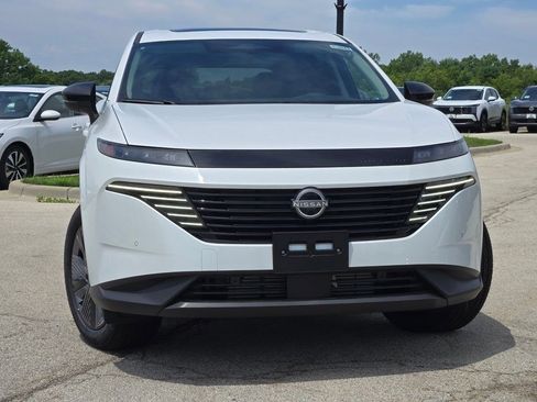Used 2025 Nissan Murano SL AWD/4WD image 3