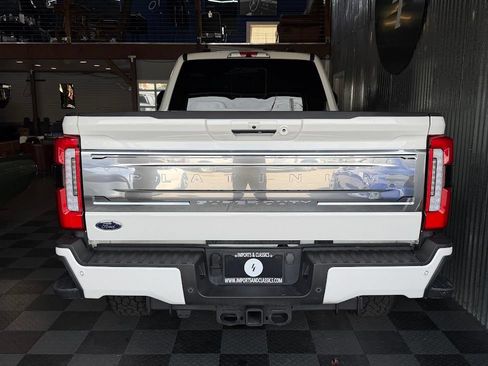 Used 2024 Ford F350 Platinum AWD/4WD image 6