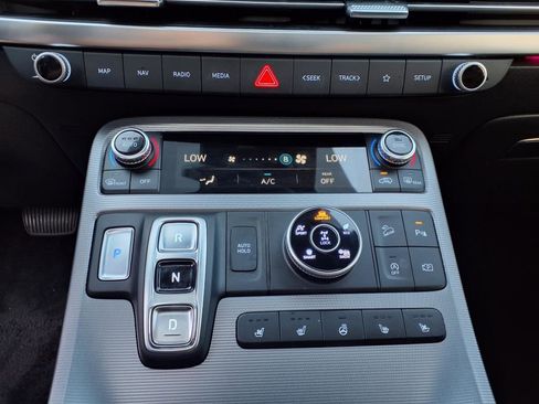 Certified 2024 Hyundai Palisade Calligraphy image 41