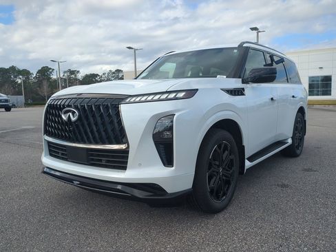 New 2026 INFINITI QX80 4WD w/ Sport Exterior Package image 9