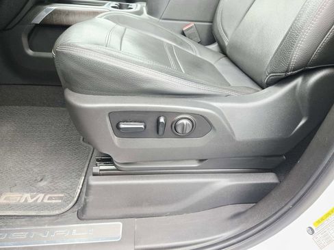 Used 2020 GMC Sierra 1500 Denali w/ Technology Package image 46