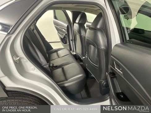 Certified 2025 MAZDA CX-30 AWD 2.5 S w/ Preferred Package image 15