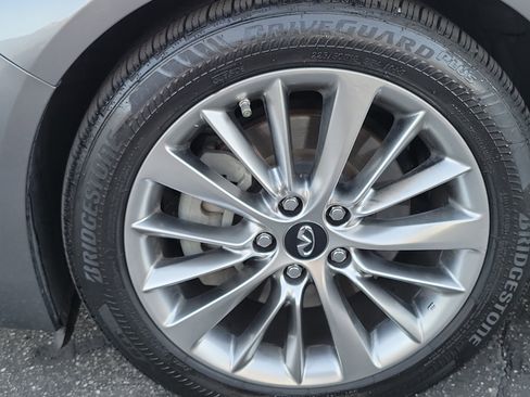 Used 2019 INFINITI Q50 Luxe image 25
