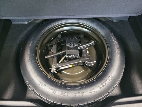 Used 2021 Jeep Cherokee Latitude Lux image 14