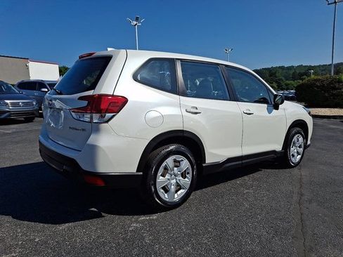 Used 2022 Subaru Forester AWD/4WD image 8