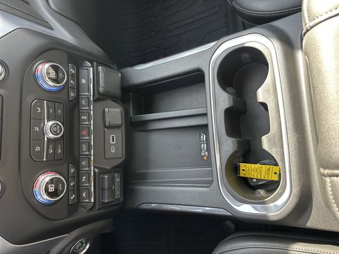 Used 2020 GMC Sierra 1500 SLT w/ SLT Premium Plus Package image 23