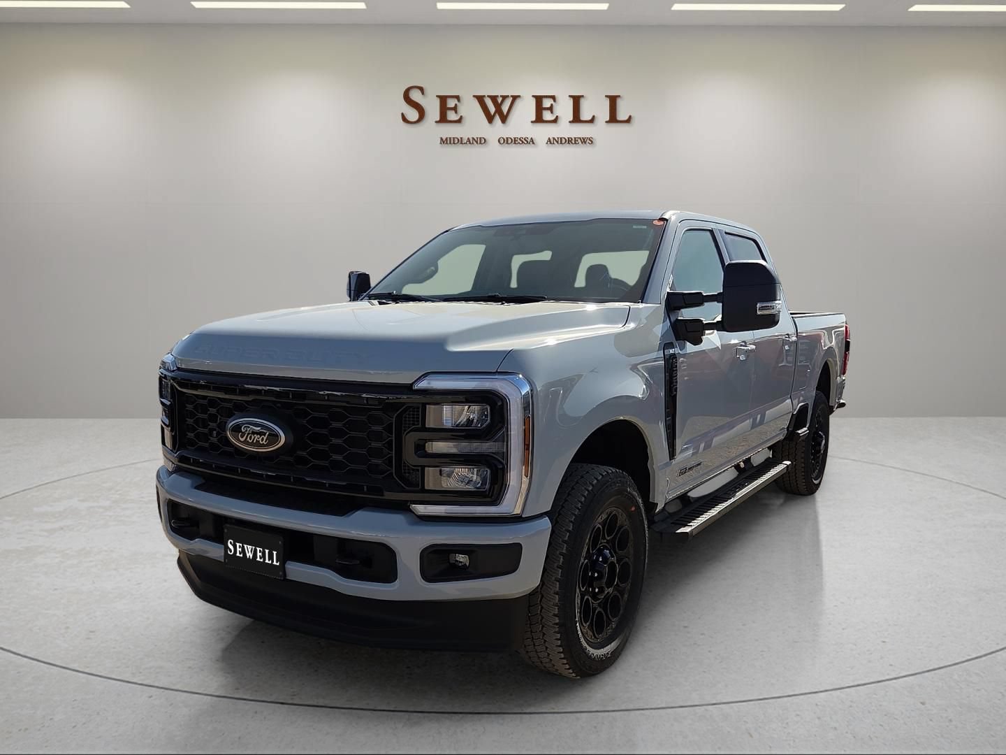 New 2026 Ford F250 Lariat w/ Black Appearance Package AWD/4WD image 1