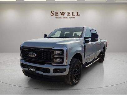New 2026 Ford F250 Lariat w/ Black Appearance Package