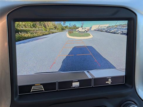 Certified 2020 Chevrolet Silverado 1500 RST w/ Rally Edition image 27