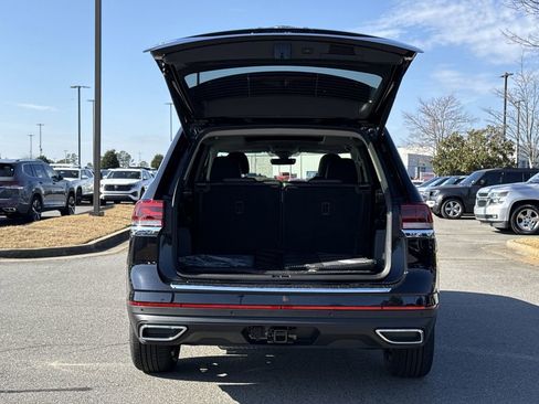 New 2026 Volkswagen Atlas SE image 16