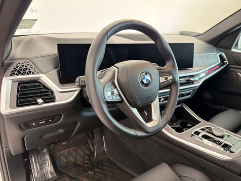 Certified 2024 BMW X5 xDrive40i AWD/4WD image 4
