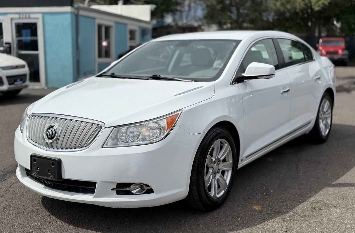 Used 2010 Buick LaCrosse CXL FWD image 7