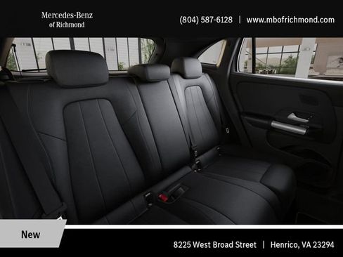 New 2026 Mercedes-Benz GLA 250 4MATIC image 5
