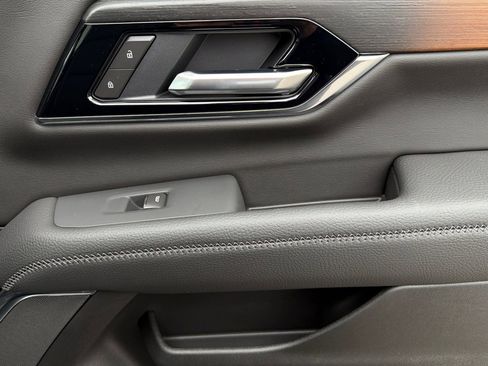 New 2026 GMC Yukon XL Denali w/ Sun & Power Step Package image 20