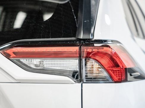 New 2025 Toyota RAV4 XLE image 4