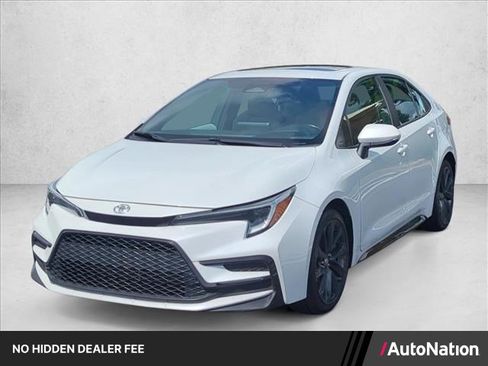 Certified 2024 Toyota Corolla SE w/ SE Premium Package FWD image 1