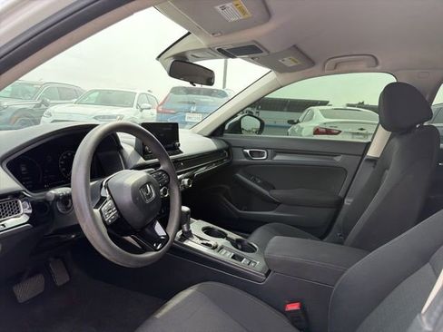 Used 2025 Honda Civic LX image 4