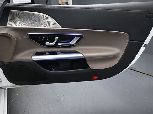 Used 2023 Mercedes-Benz SL 63 AMG SL 63 AMG image 24