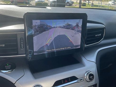 Used 2021 Ford Explorer XLT w/ Equipment Group 202A image 21