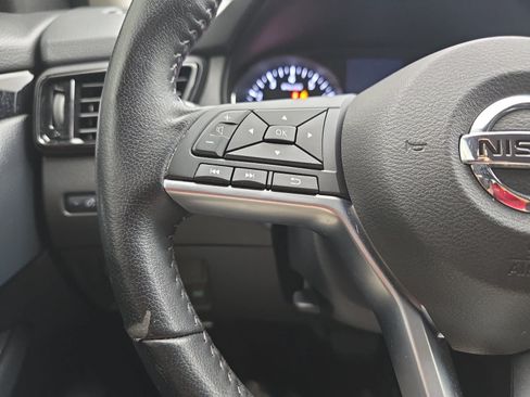 Used 2022 Nissan Rogue Sport SL AWD/4WD image 14