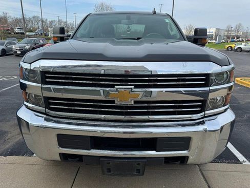 Used 2016 Chevrolet Silverado 2500 W/T w/ Snow Plow Prep Package image 2