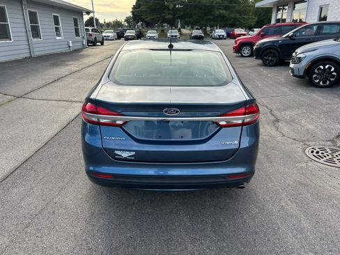 Used 2018 Ford Fusion S FWD image 6