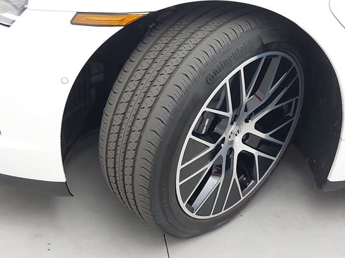 Certified 2025 Porsche Taycan RWD image 35