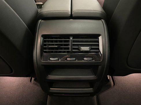 Used 2026 BMW X5 xDrive50e w/ M Sport Package image 29