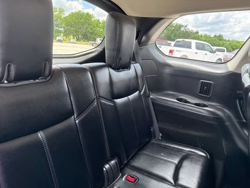 Used 2020 Nissan Pathfinder SL AWD/4WD image 20