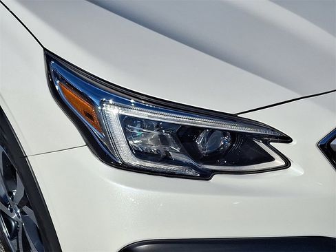 Certified 2022 Subaru Outback Limited XT image 10