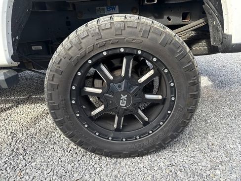 Used 2017 Ford F250 XLT image 7