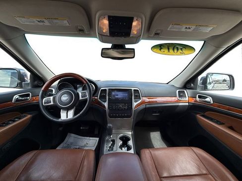 Used 2013 Jeep Grand Cherokee Overland w/ Advance Technology Group image 21