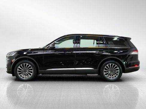 Used 2022 Lincoln Aviator Reserve w/ Class IV Trailer Tow Package AWD/4WD image 2