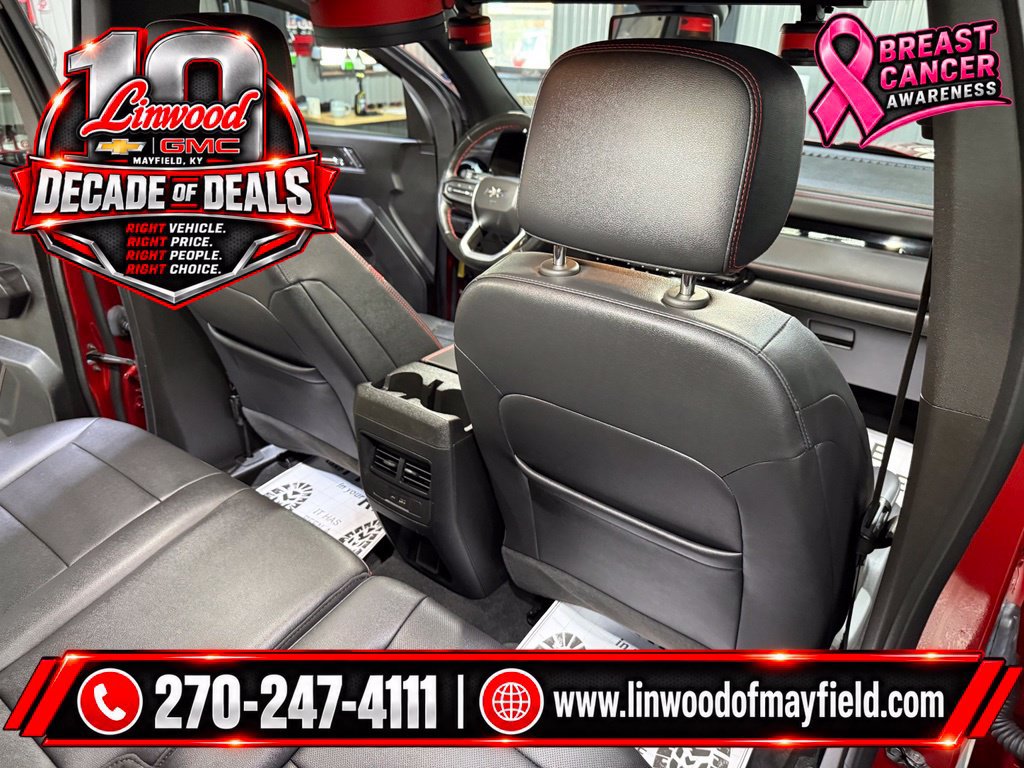 Used 2024 Chevrolet Colorado Z71 w/ Z71 Convenience Package 2 AWD/4WD image 28
