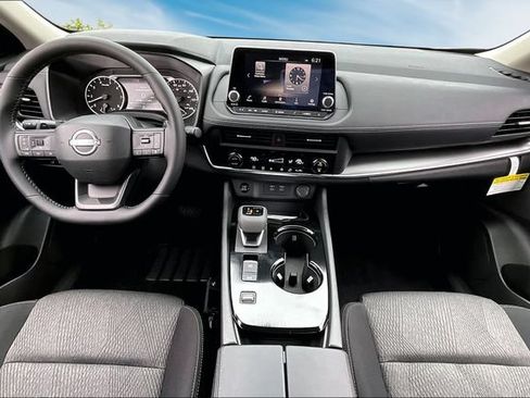 New 2026 Nissan Rogue SV w/ Cold Weather Package FWD image 5