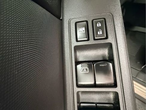Used 2024 Nissan Frontier Pro-X w/ Technology Package RWD image 15